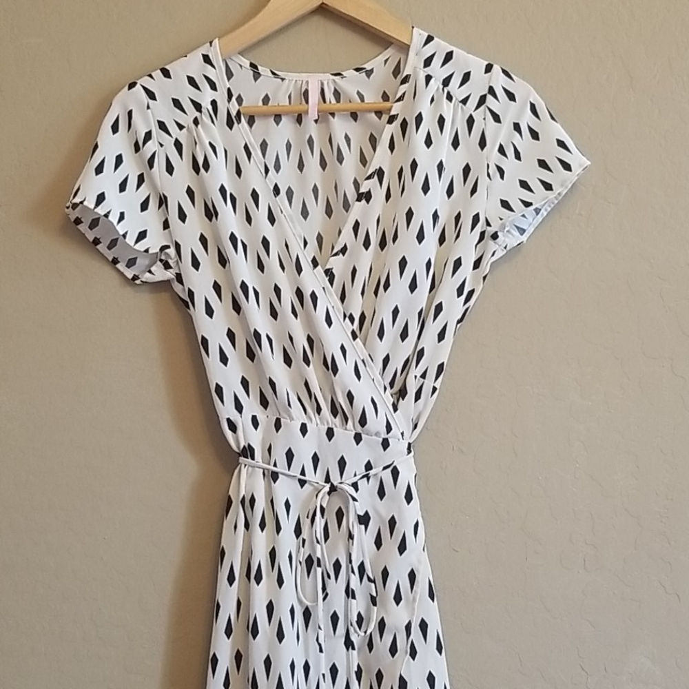 Lulu's Maxi Wrap Dress